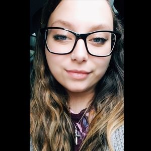 Meet your Posher, Aubrie